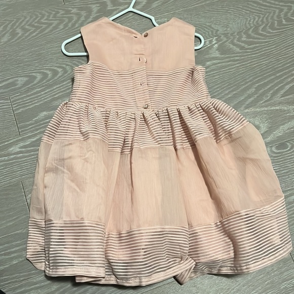 Used once for photos - Picture 4 of 4